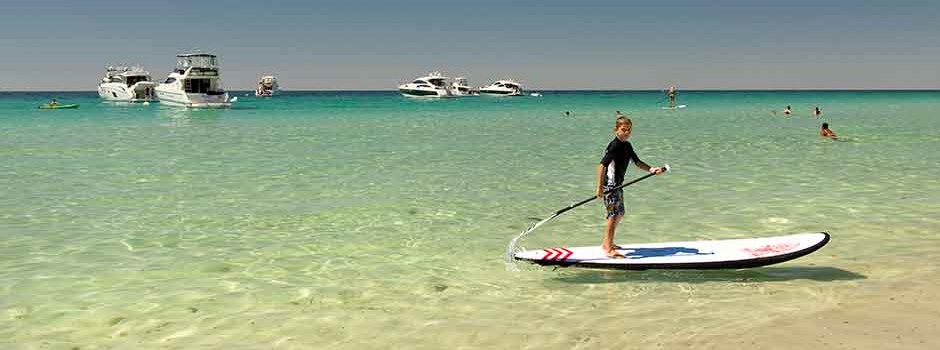 Lifestyle-motoryachts-boats-sales-boy-sup